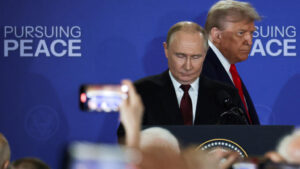 2025-08-15T234420Z-2012397874-RC2Y7GA8M9CQ-RTRMADP-3-UKRAINE-CRISIS-SUMMIT.jpg