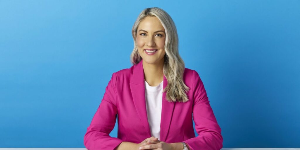 Dr-Megan-Rossi-SMART-STRAINS-Formulated-by-The-Gut-Health-Doctor-blue-no-product-e1755614586314.jpg