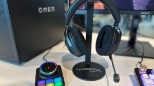HyperX-Cloud-Alpha-2-Wireless-2-1200x675.jpg