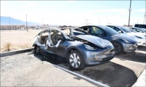tesla3_1.jpg