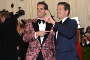 Cameron-and-Tyler-Winklevoss-1.jpg