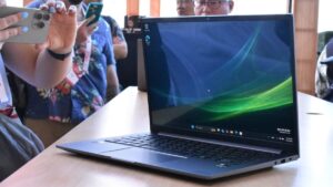 Humain-AI-Laptop-Qualcomm-2-1200x675.jpg
