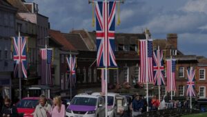 britain-trump-flags.jpg