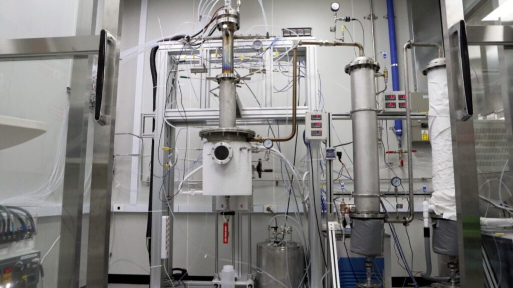 hydrogen-plasma-torch-plastic-recycling-instrument-1200x675.jpg