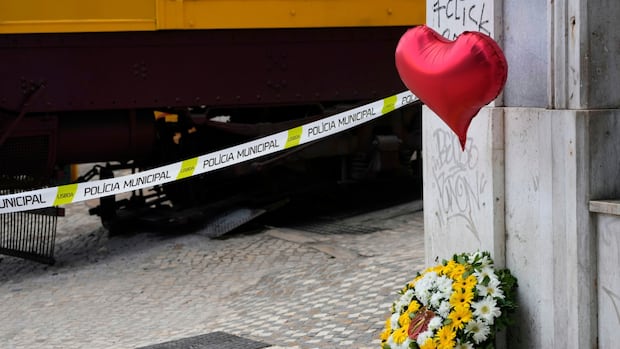 portugal-streetcar-derailed.jpg