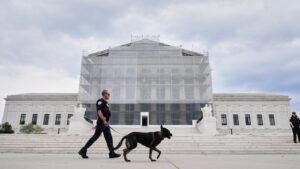 supreme-court.jpg