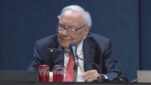 108140492-1746283733050-BUFFETT_5.jpg