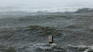 2025-10-03T164537Z-567043787-RC2E4HAUKQ4V-RTRMADP-3-EUROPE-WEATHER-IRELAND-STORM.jpg