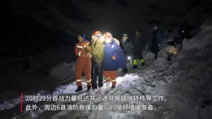 asia-weather-china-everest.JPG